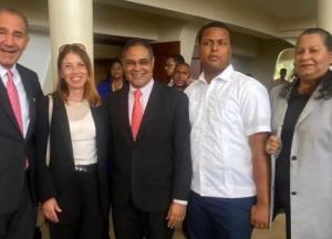 UNISVA se unió hoy a la ceremonia oficial de entrega de becas del MESCyT