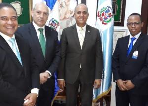 visita_cesar_romero_tierno_republica_dominicana_1.jpg